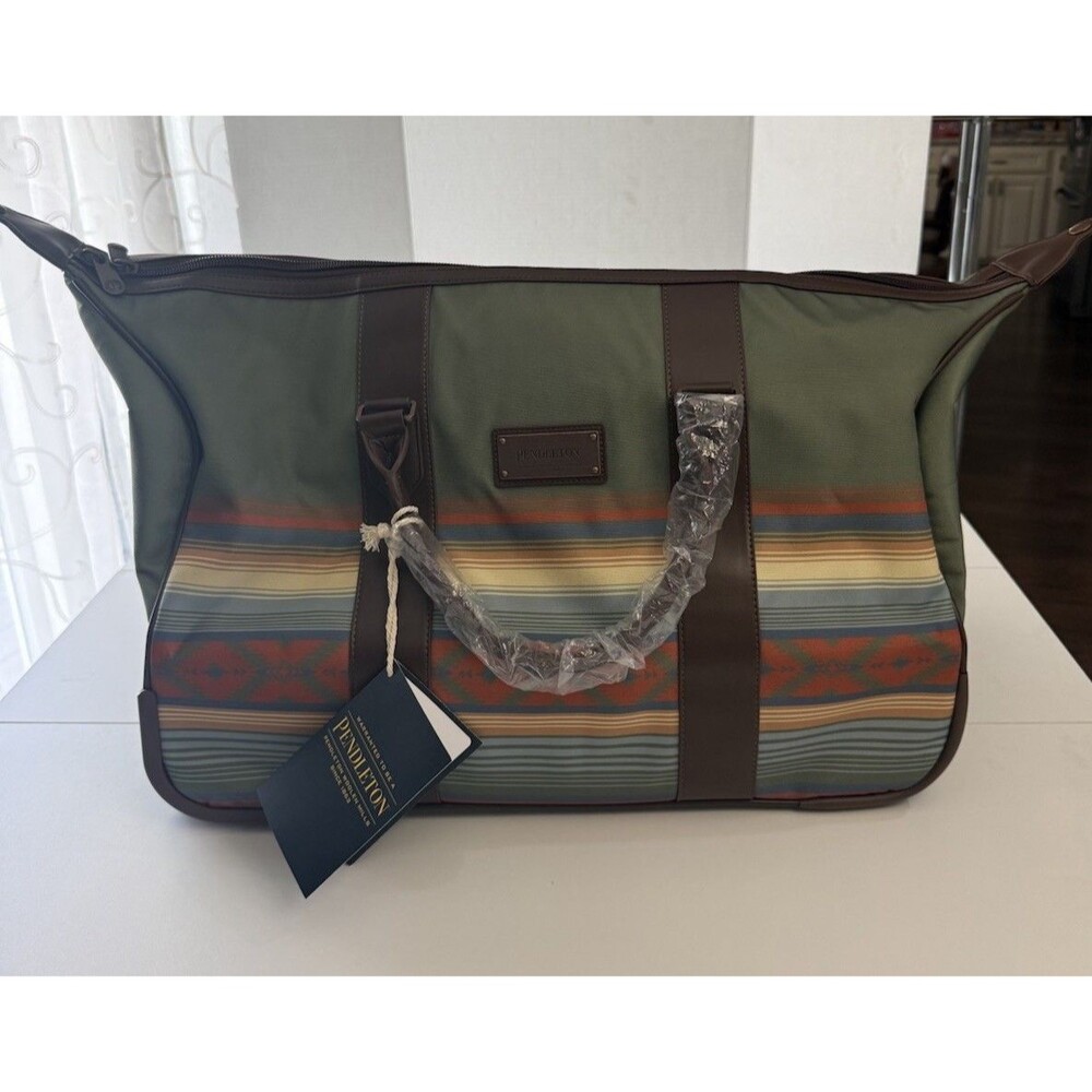 Pendleton Woolen Mills, Loden Green Aztek 2 Wheel Rolling Carry On Duffle NWT